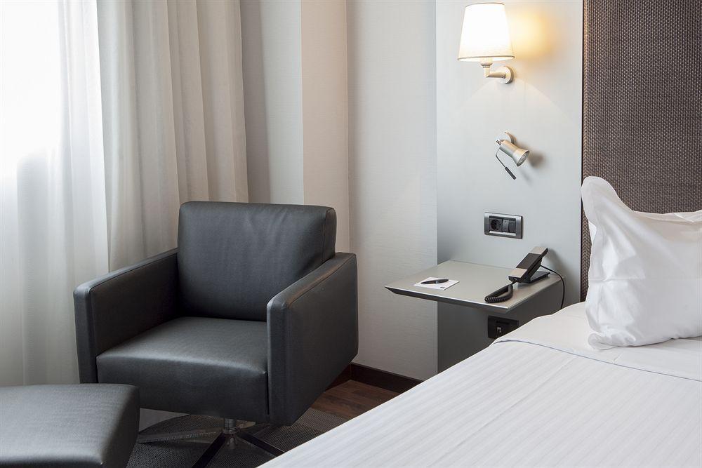 Ac Hotel Gijon By Marriott Екстериор снимка