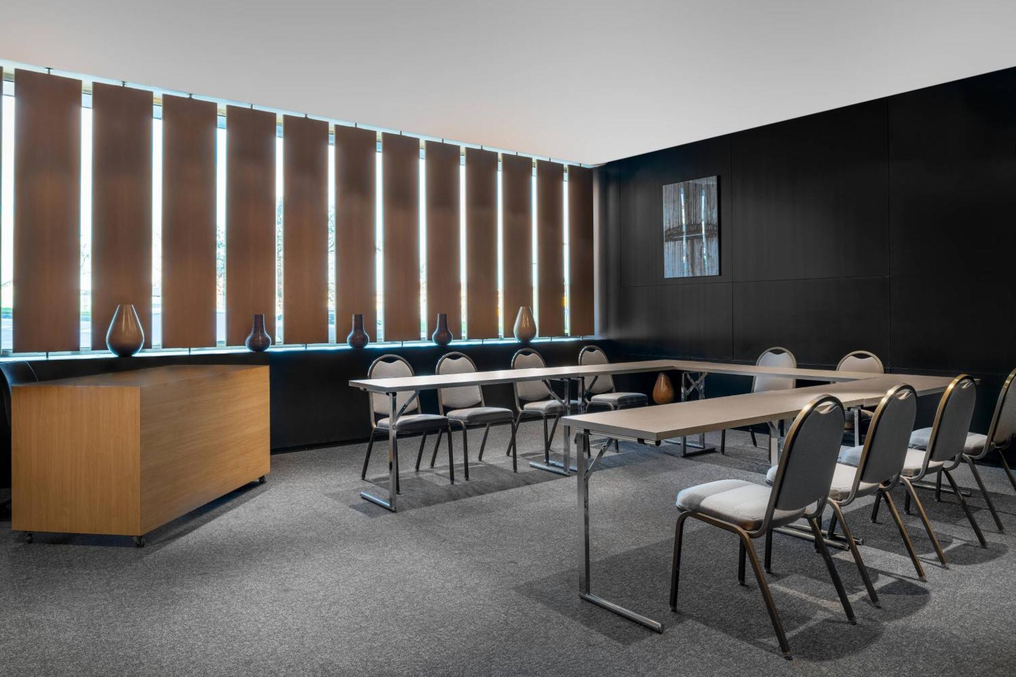 Ac Hotel Gijon By Marriott Екстериор снимка