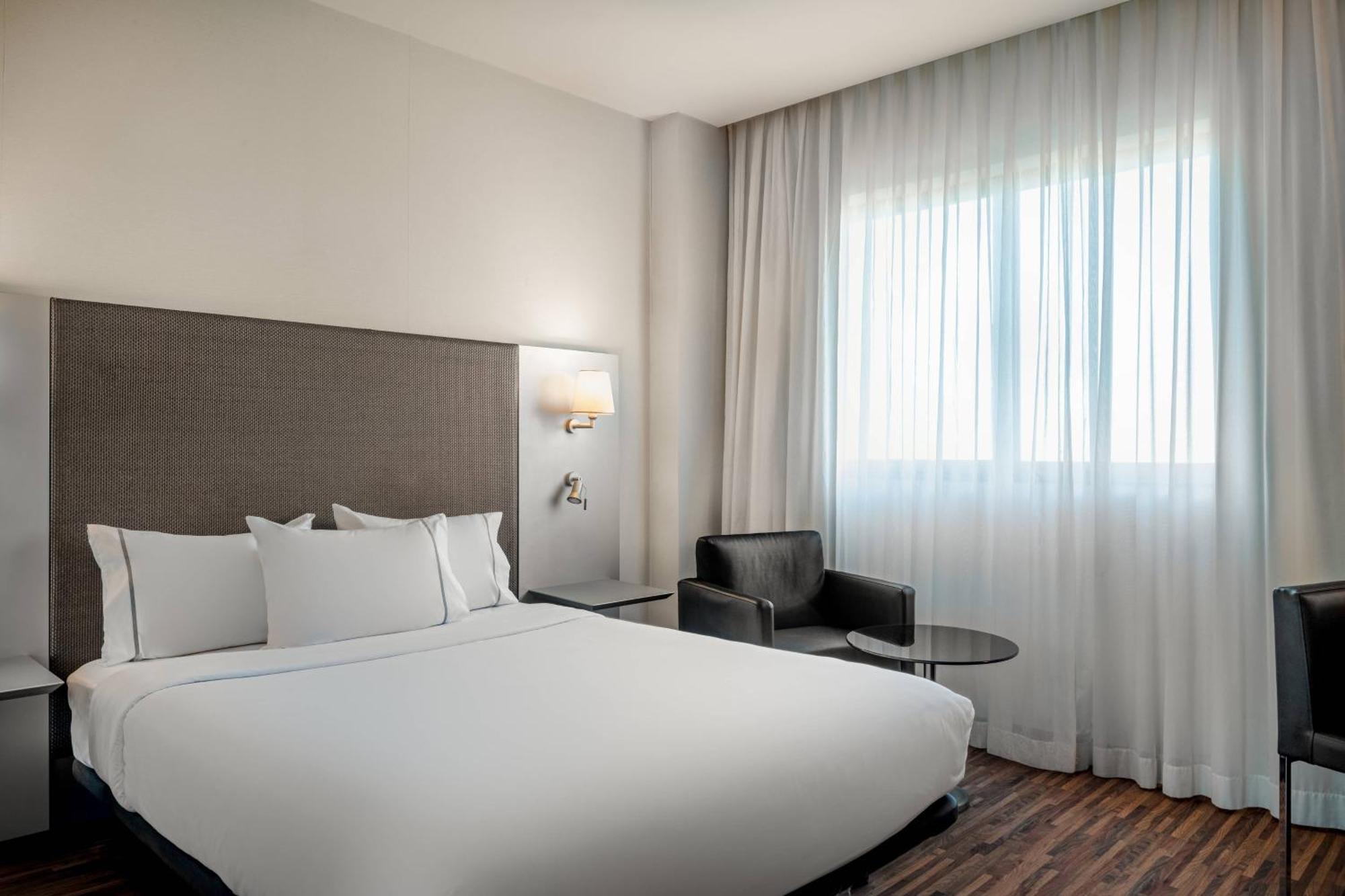Ac Hotel Gijon By Marriott Екстериор снимка