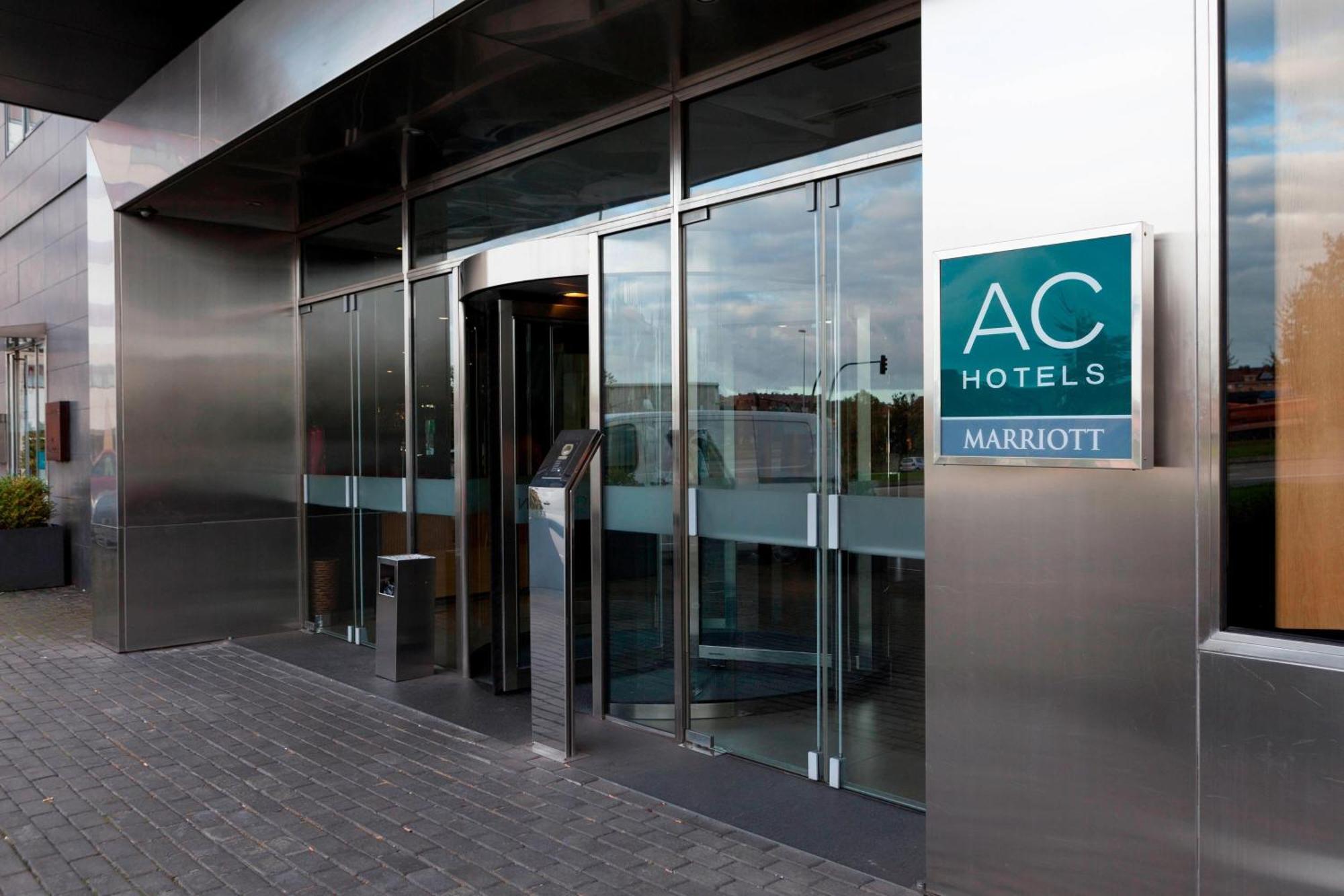 Ac Hotel Gijon By Marriott Екстериор снимка