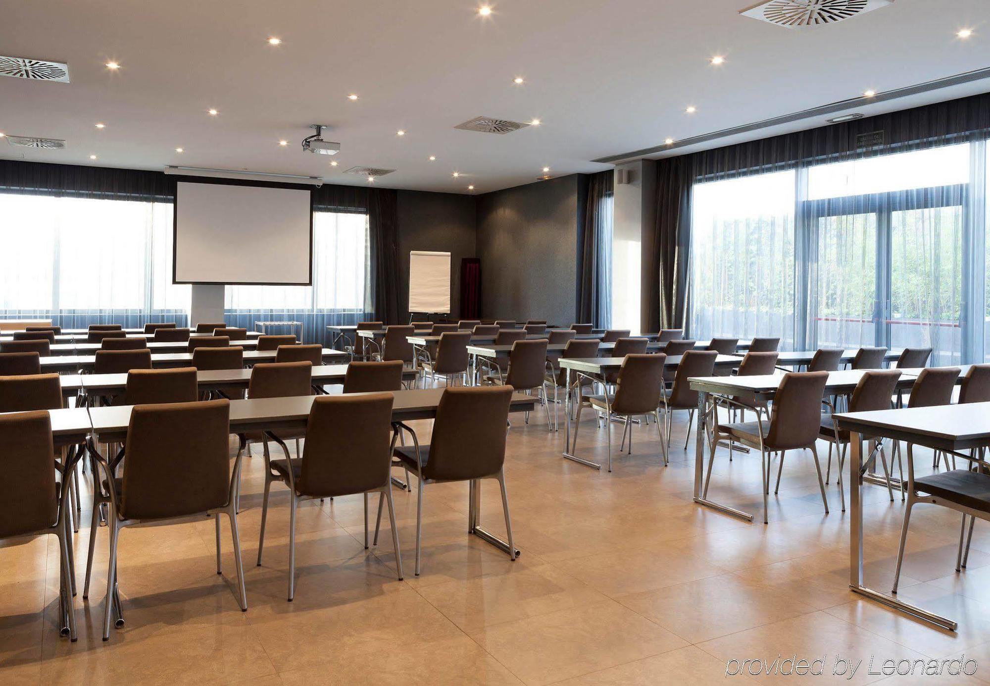 Ac Hotel Gijon By Marriott Екстериор снимка