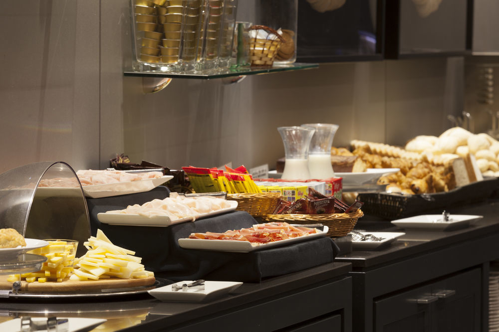 Ac Hotel Gijon By Marriott Екстериор снимка